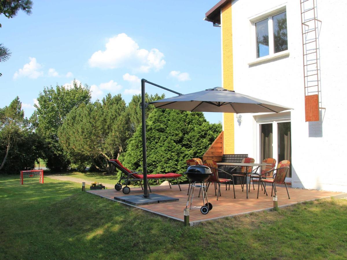 Ferienwohnung Am Alten Gutshaus Nossentiner Huette 外观 照片